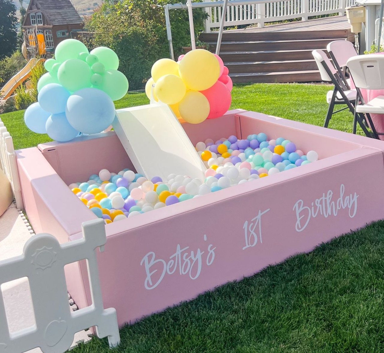 6ft Pink Ball Pit